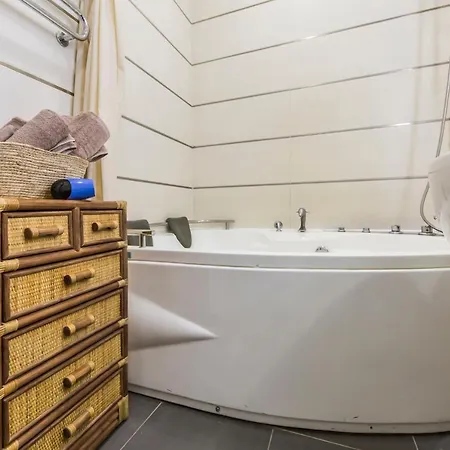 Квартира С Джакузи, Золотые, Майдан, Крешатик, Рейтарская 25 Apartment Kiew