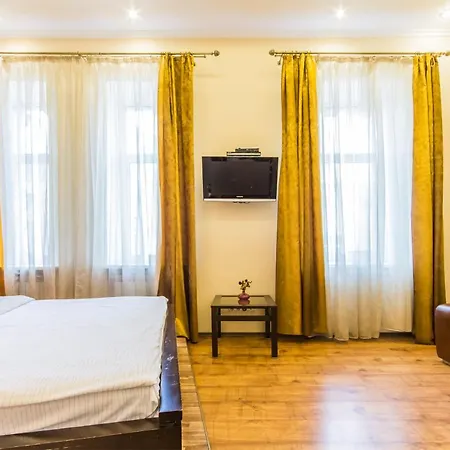 Apartment Квартира С Джакузи, Золотые, Майдан, Крешатик, Рейтарская 25 *